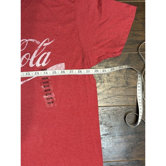 NWT Coca Cola Coke T-Shirt Men’s Medium Vintage/Distressed Style - Picture 5 of 8